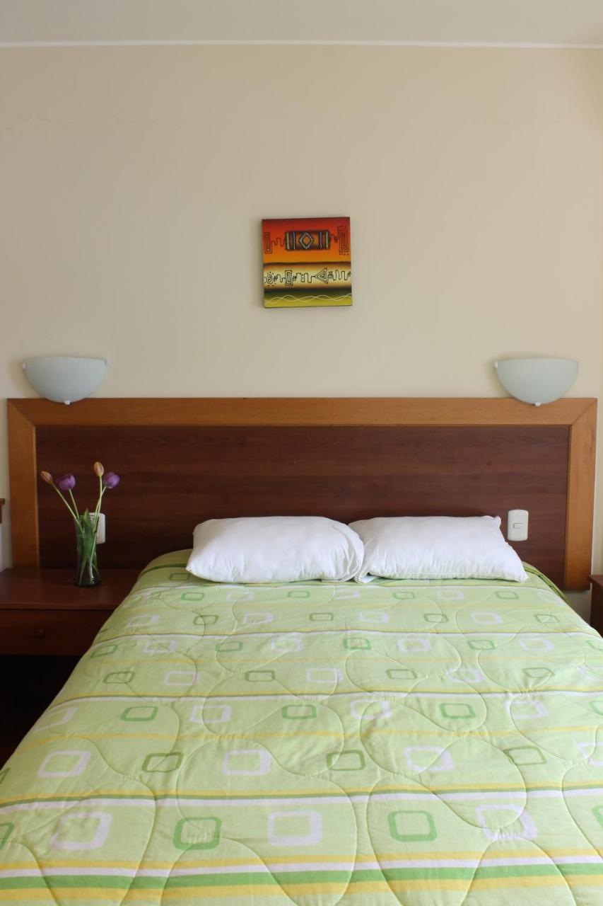 Hotel Sunflowers Inn Lima Extérieur photo